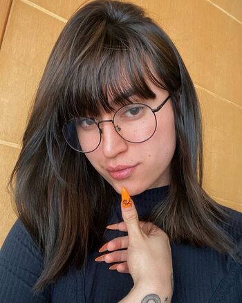 VicTgirl