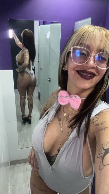 victoriamonroe.ink