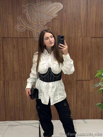 viki_vibe