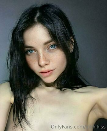 vikkikiss