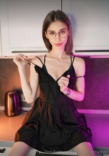 viktoria_dreamm