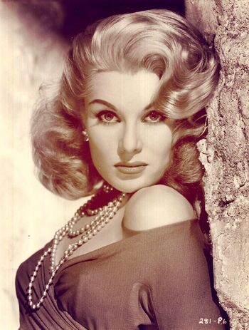 Vintage Sexy Celebs