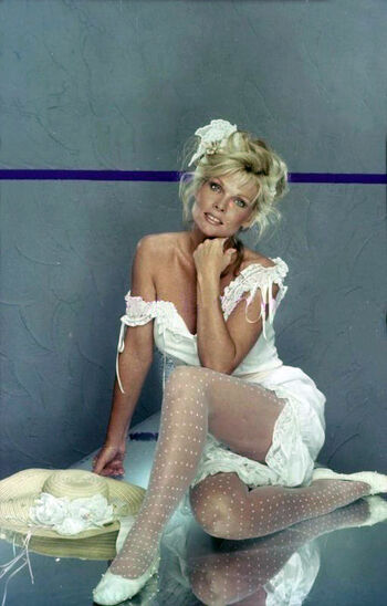 Vintage Starlets