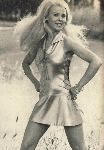 Vintage Starlets