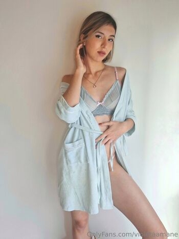 violetaamane