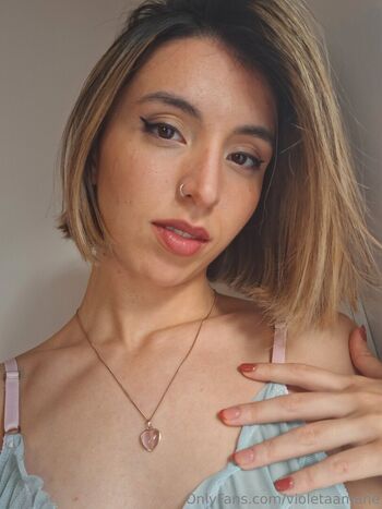 violetaamane