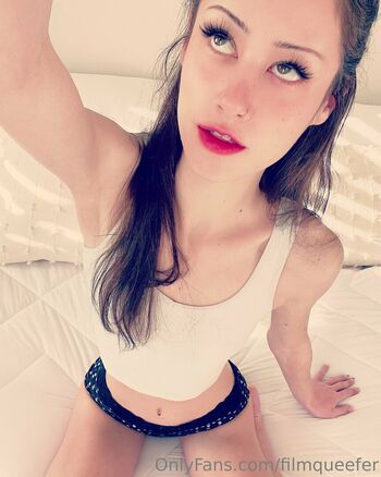 Vivian Lowe