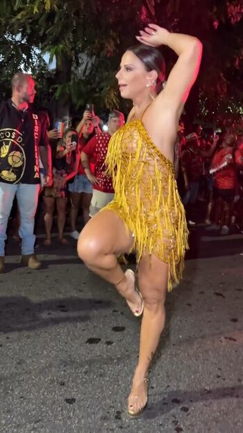 Viviane Araujo