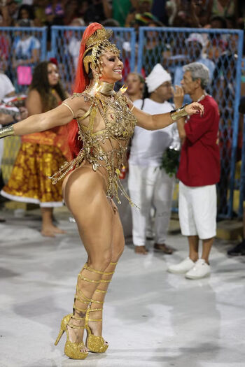 Viviane Araujo