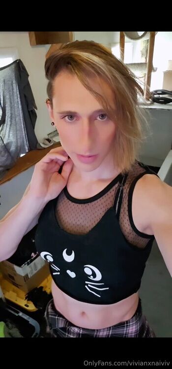 vivianxnaiviv