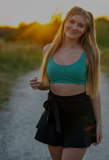 Vivien_esc