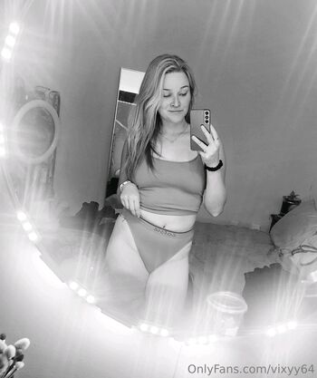 Vixyy64
