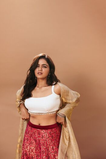Wamiqa Gabbi