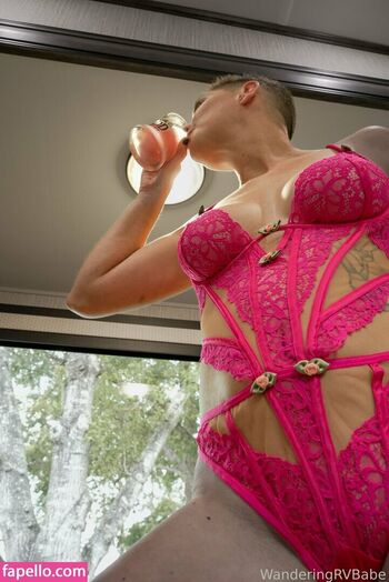 Wandering RV Babe