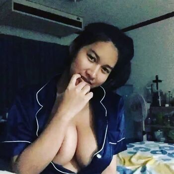 Warunee Thanyaphu
