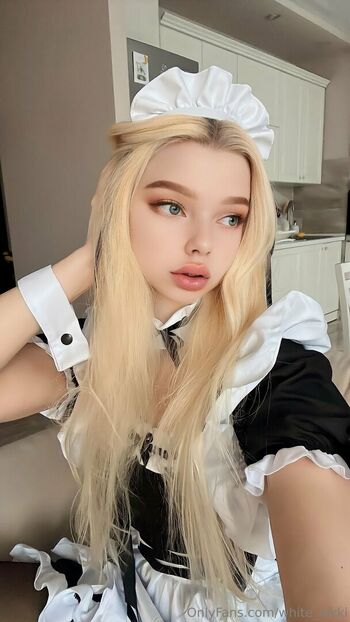white_vikki