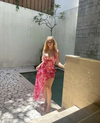 Willow Jade