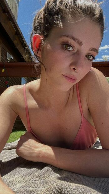 Willow Shields