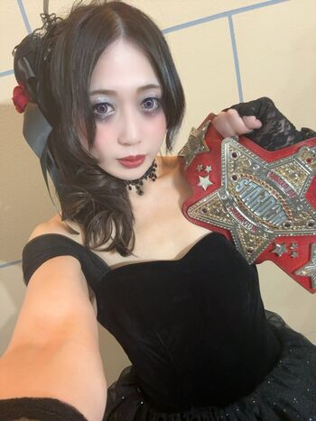 WomenJoshi