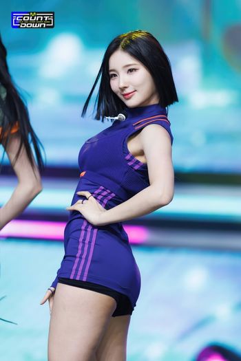 WomenK-pop