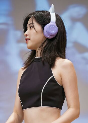 WomenK-pop