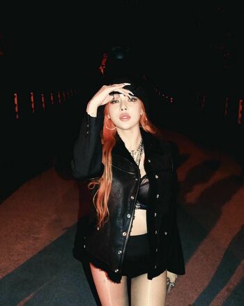 WomenK-pop