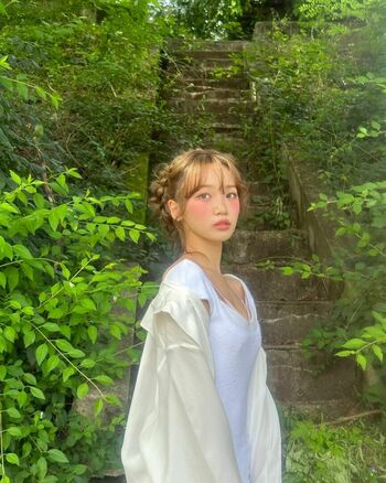 WomenK-pop