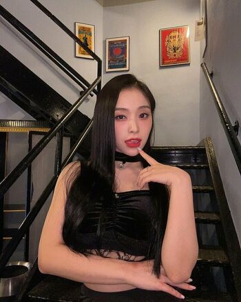 WomenK-pop