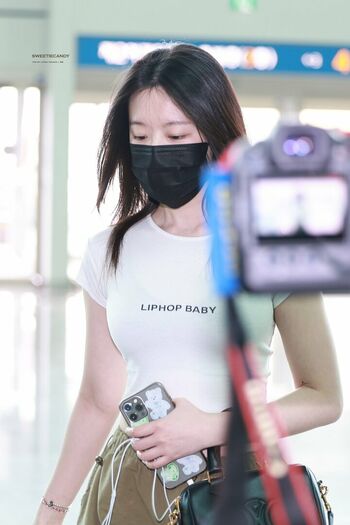 WomenK-pop