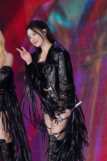 WomenK-pop