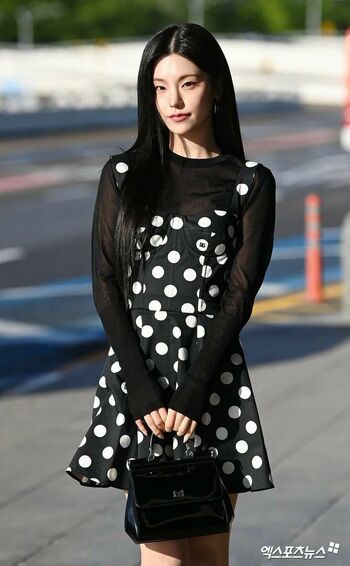 WomenK-pop