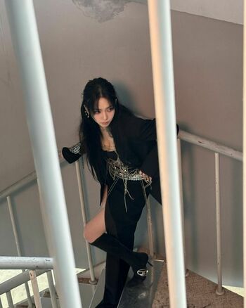 WomenK-pop