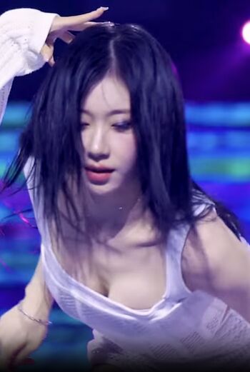 WomenK-pop