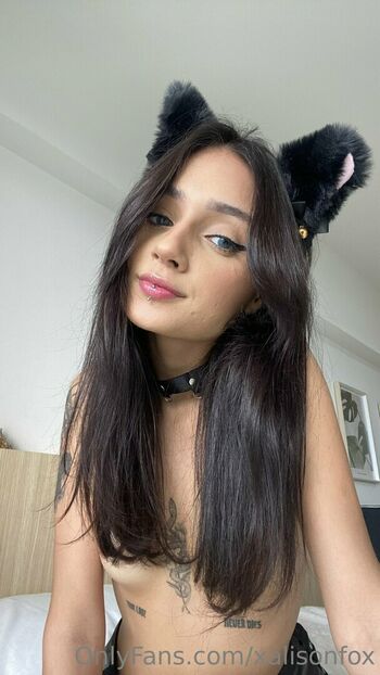 xalisonfox