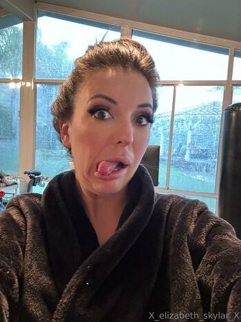 xelizabethskylarx