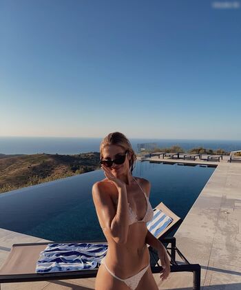 Xenia Adonts