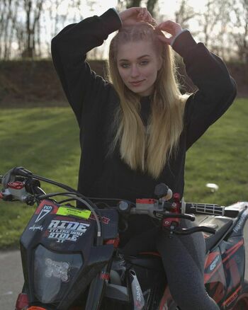 xh.elen.ax3