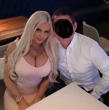 xhaleyrose