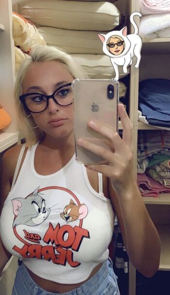 Xhulia Niсo