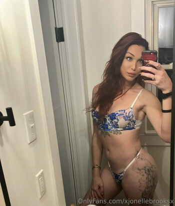 xjonellebrooksx