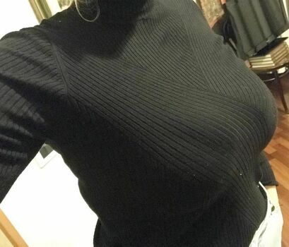 XLeila89