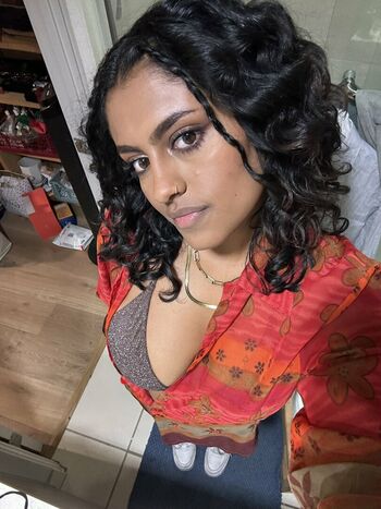 Yamini Nambimadom