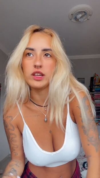Yara Lore