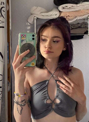 Yasmin Barnes