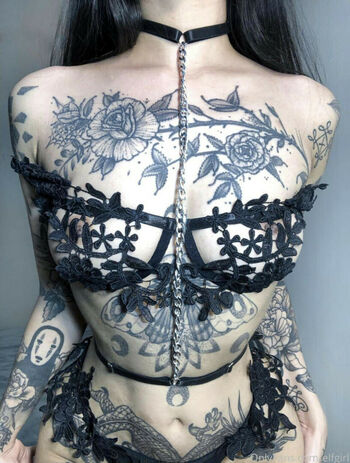 Yenny Zhao