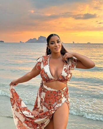 Yina Menez