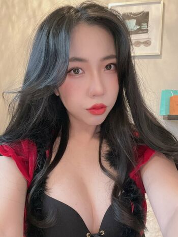 yoonie