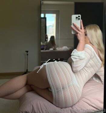 yourfavblondie23