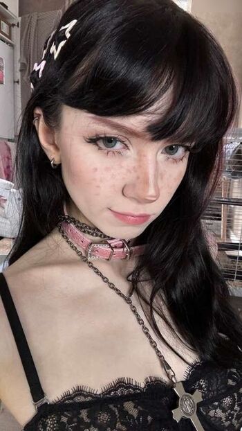 YourSmallDoll