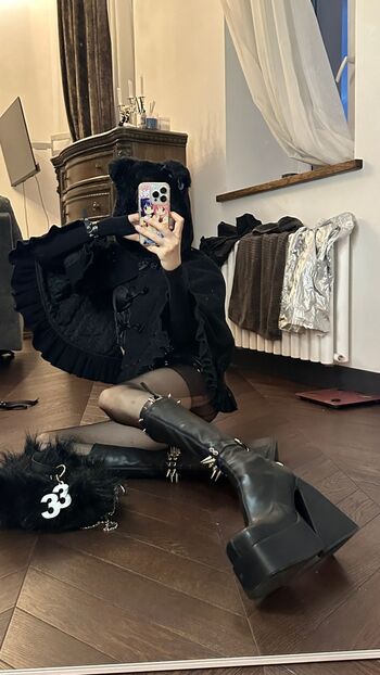 YourSmallDoll